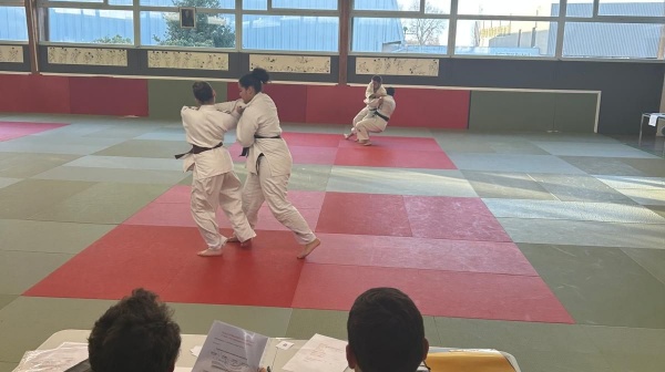 Examen UV2 du 4 Janvier 2026 à Bain de Bretagne